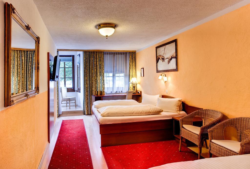 Cityhotel Schwarzer Baer Innsbruck Quarto foto